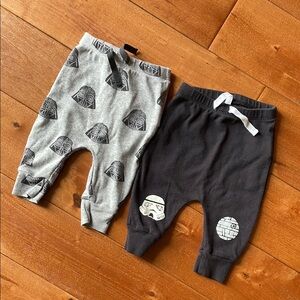 Baby Gap Star Wars Baby Joggers Set - Gray and Black 0-3M